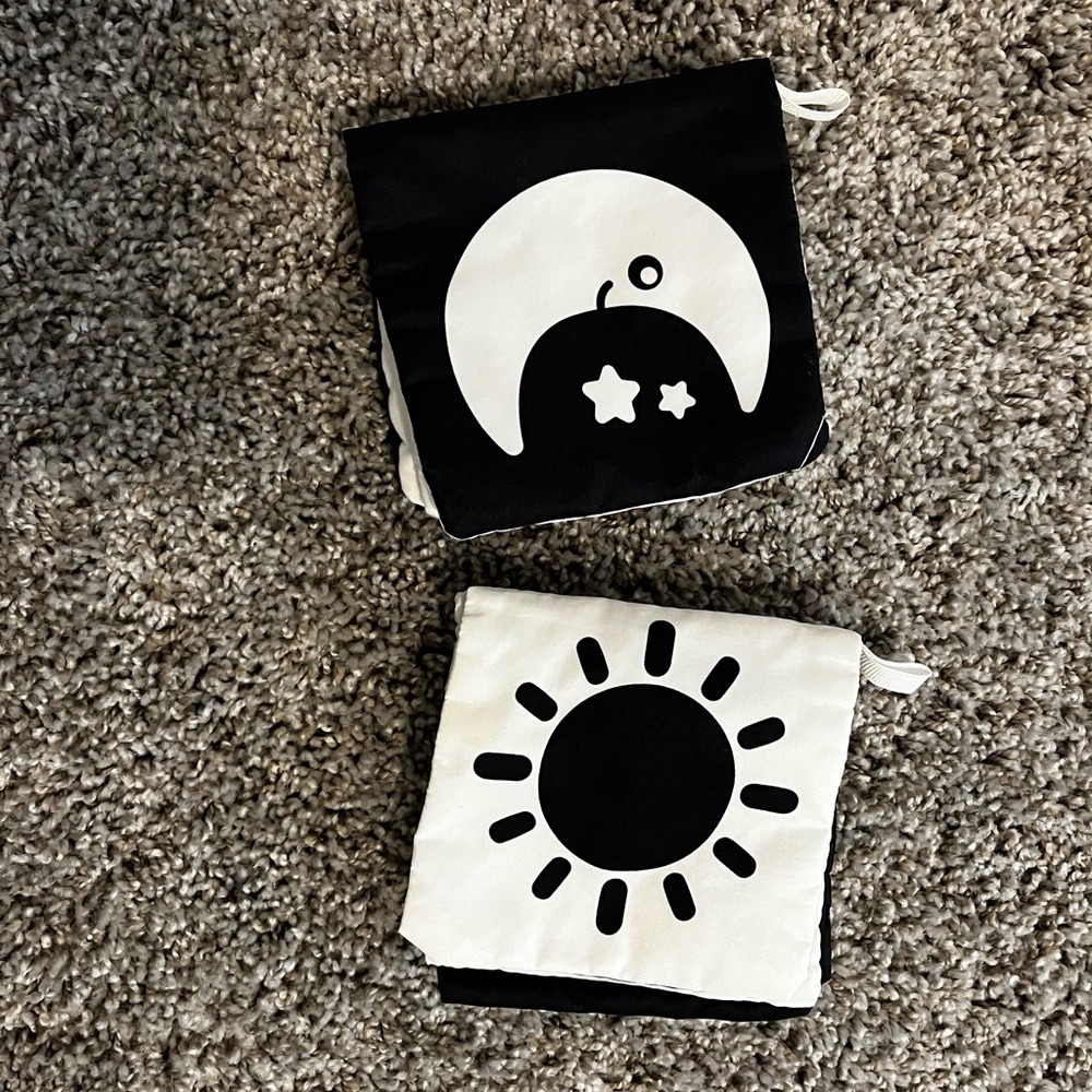 Black and White Kids Soft Cloth Book - washable